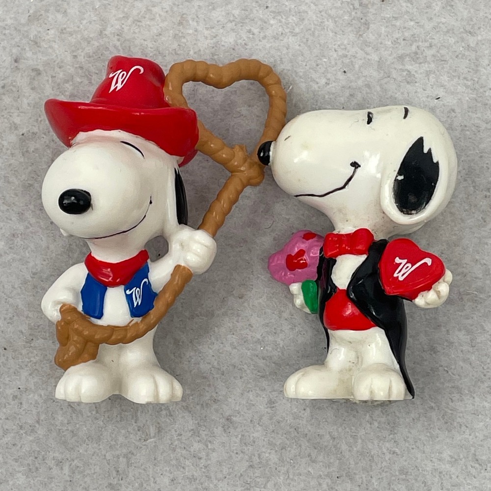 Vintage Snoopy PVC Figures Cowboy Tuxedo Whitman Peanuts Collectibles Set of 2